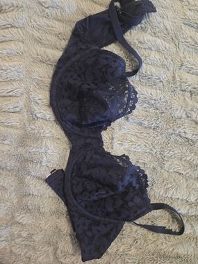 VS Navy Lace Unlined Bra, 36D